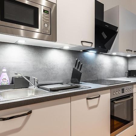 Trendy Apt With - Smart Tv, Coffee Machine In Meidling Viena Exterior foto