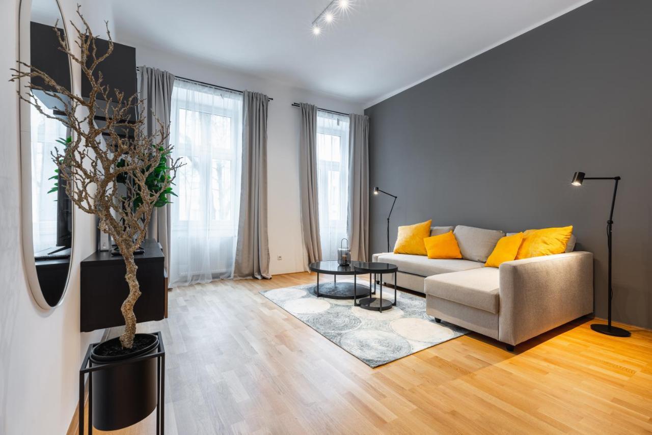 Trendy Apt With - Smart Tv, Coffee Machine In Meidling Viena Exterior foto