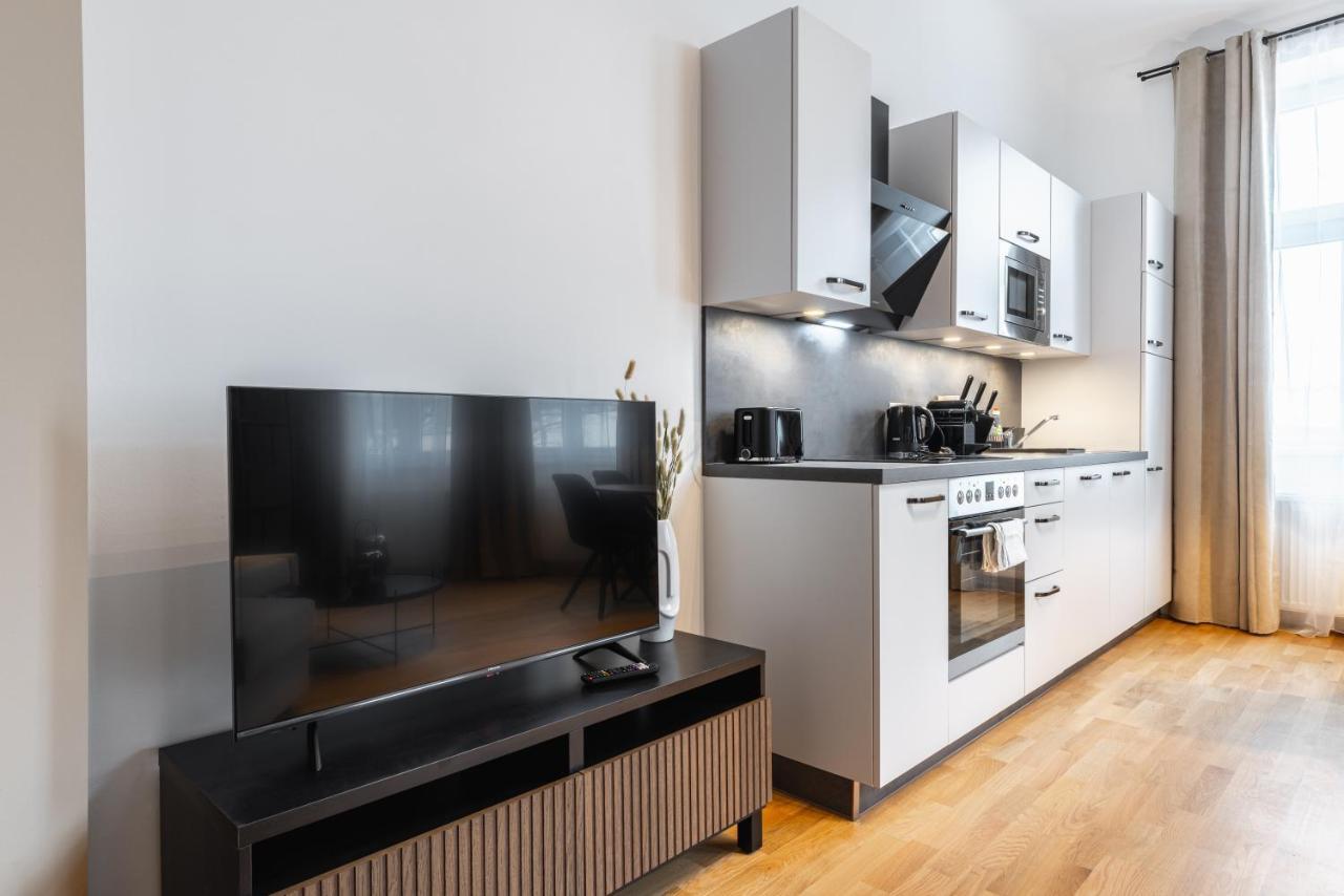 Trendy Apt With - Smart Tv, Coffee Machine In Meidling Viena Exterior foto